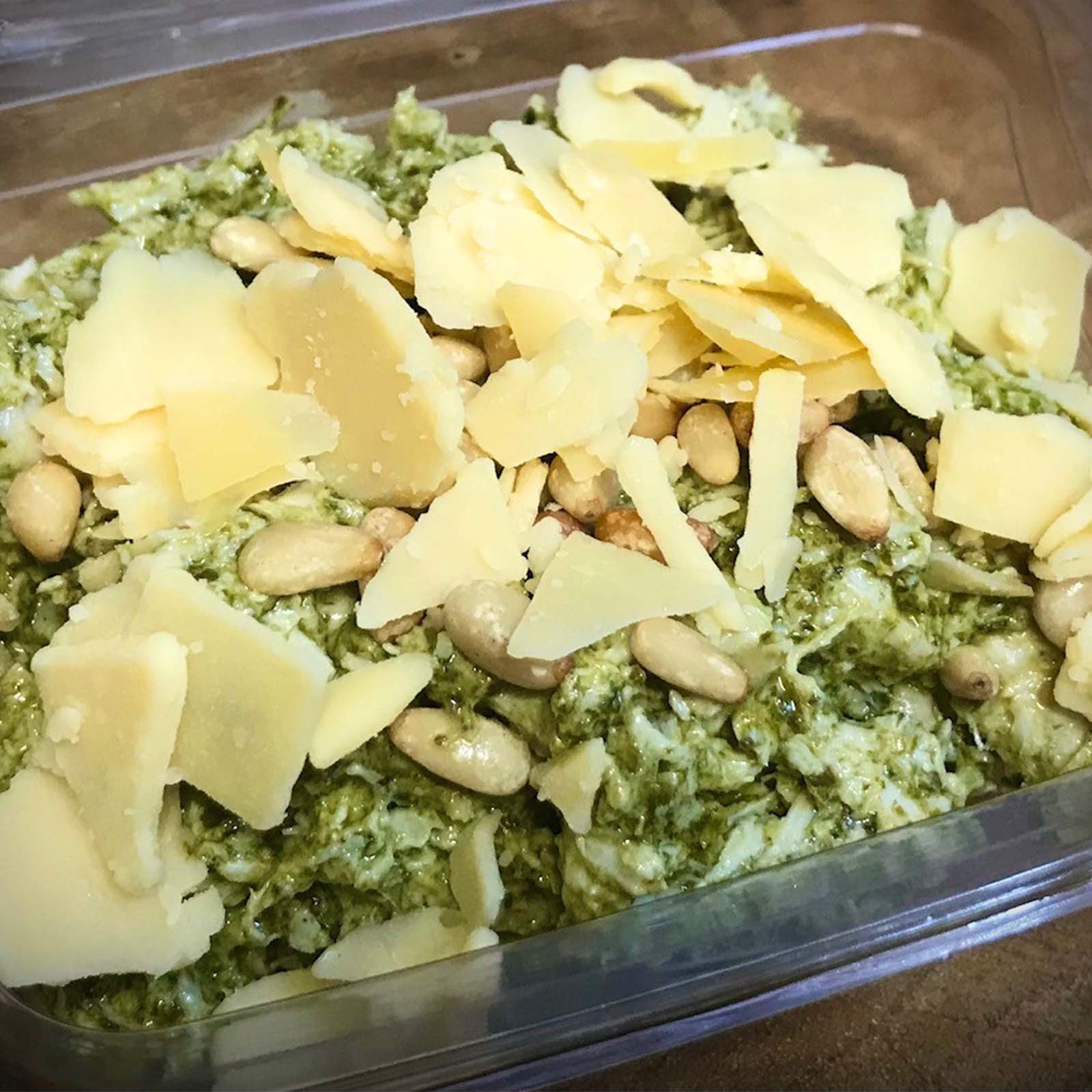 Kip Pesto salade